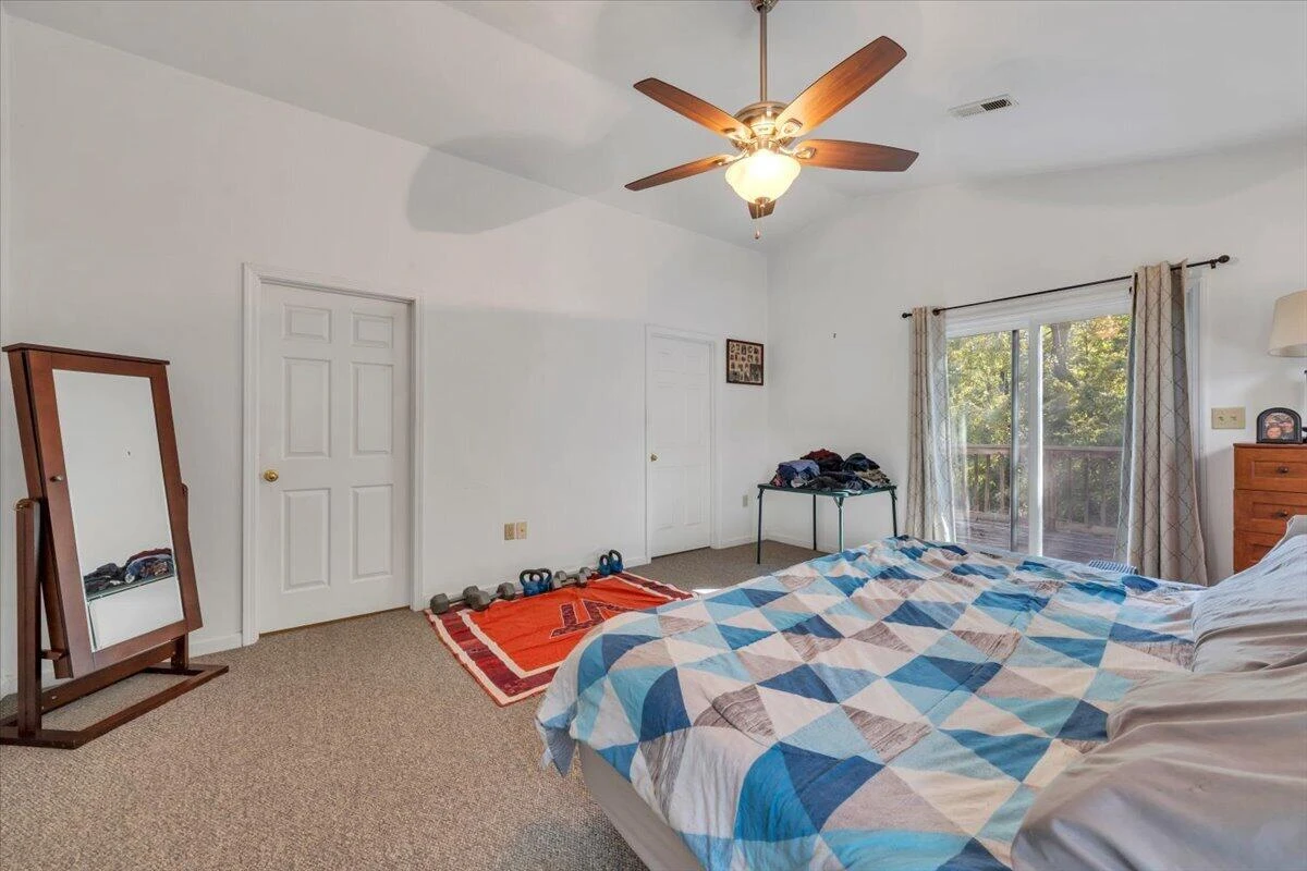 60 Upland DR - Photo 22