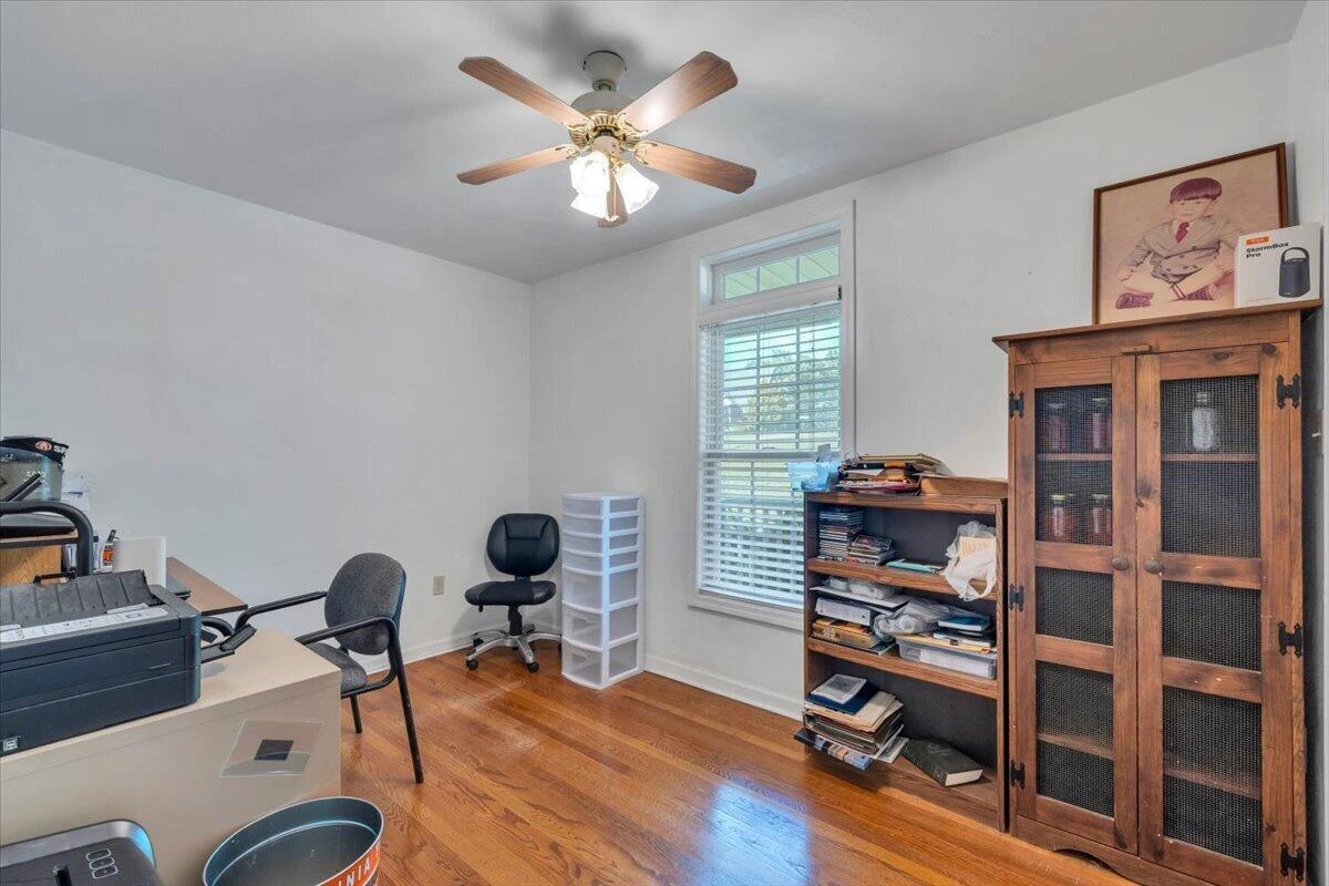 60 Upland DR - Photo 28