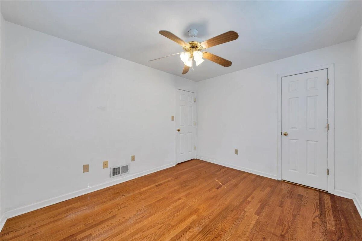 60 Upland DR - Photo 31