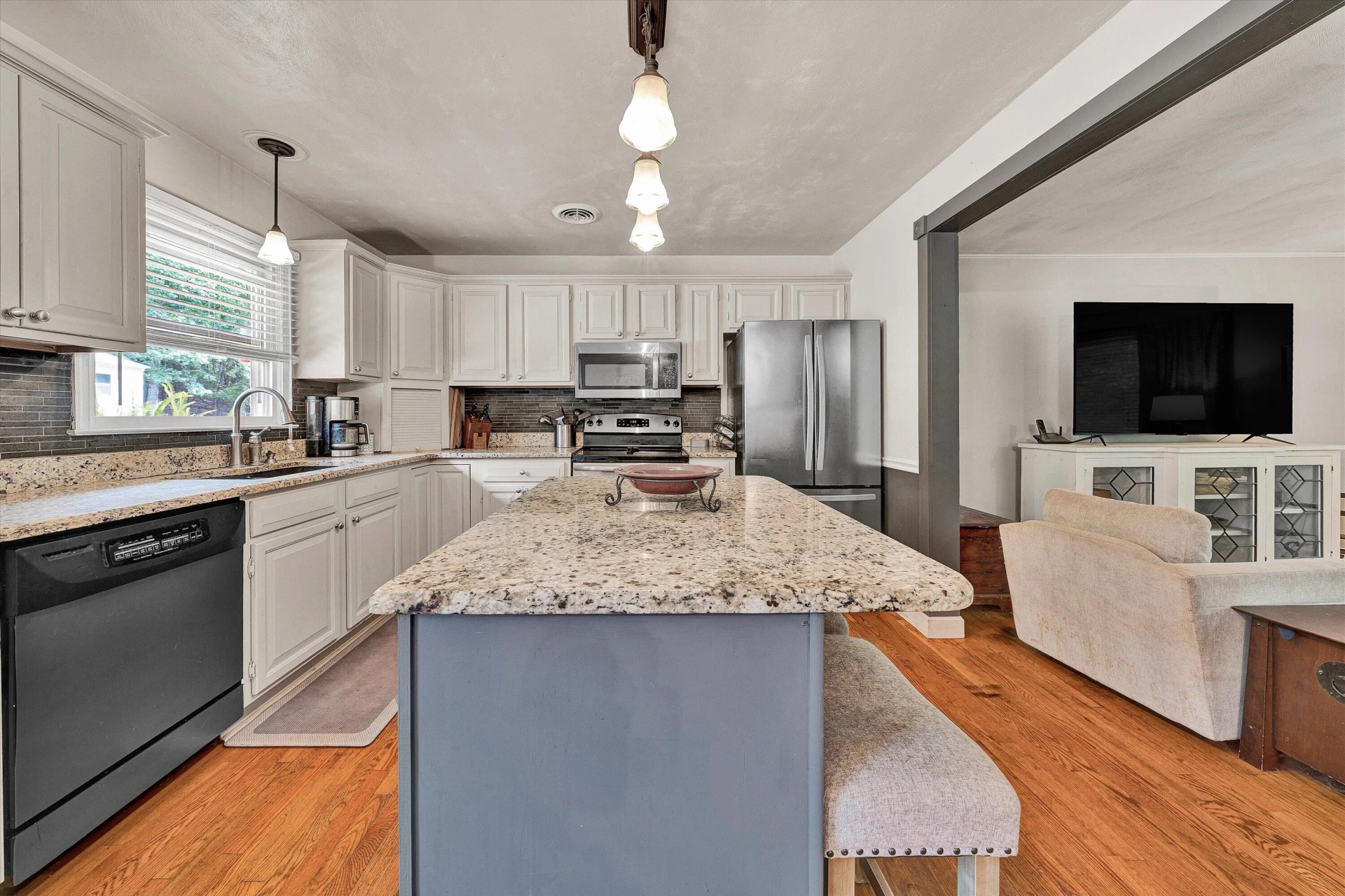 6804 Cotton Hill RD - Photo 9