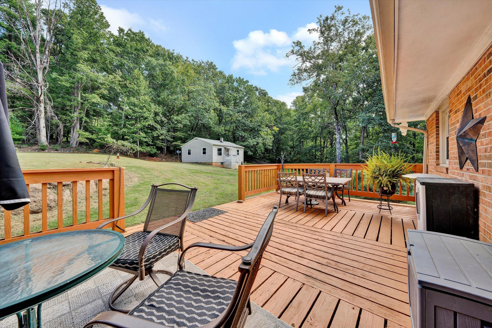6804 Cotton Hill RD - Photo 14