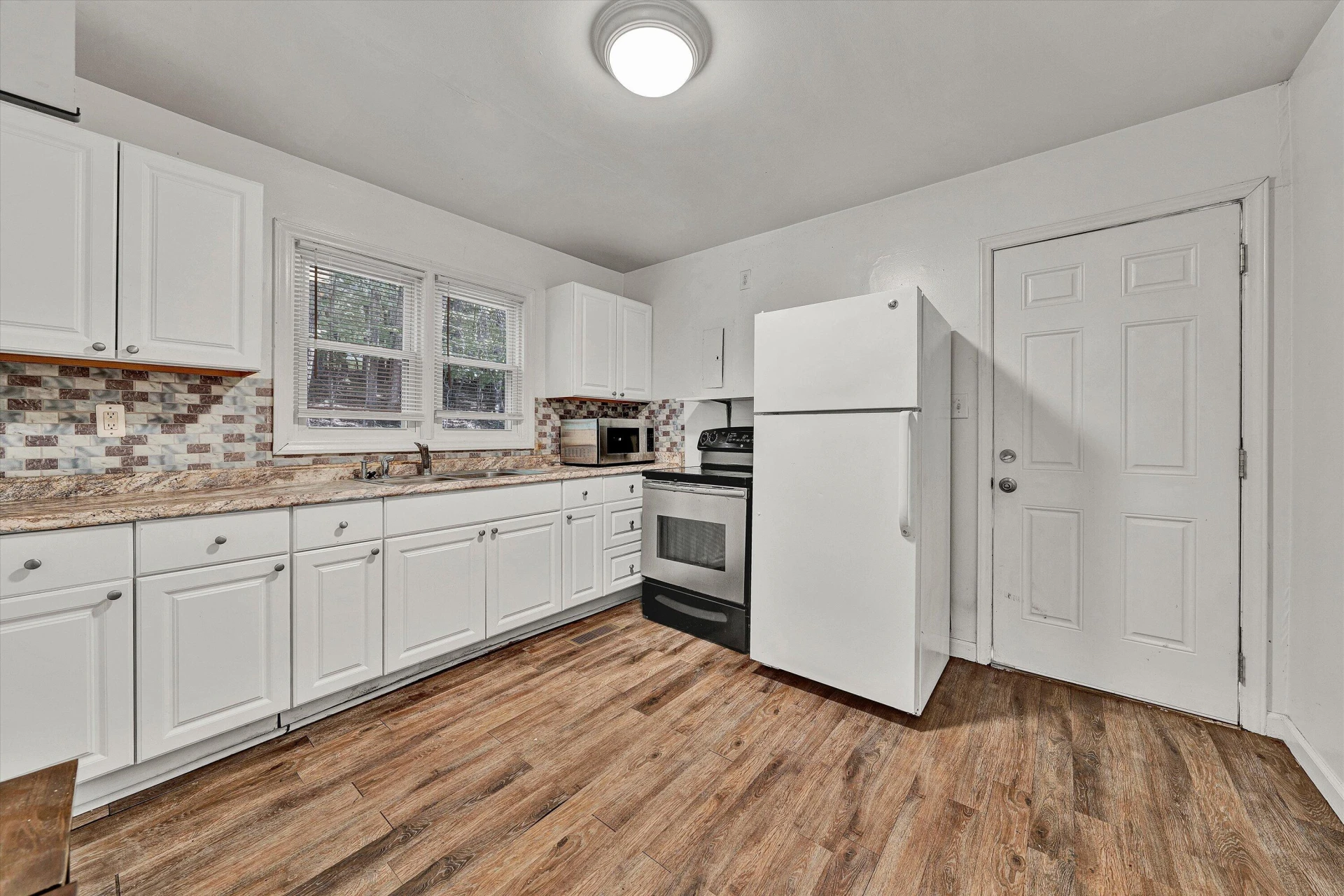 6804 Cotton Hill RD - Photo 46