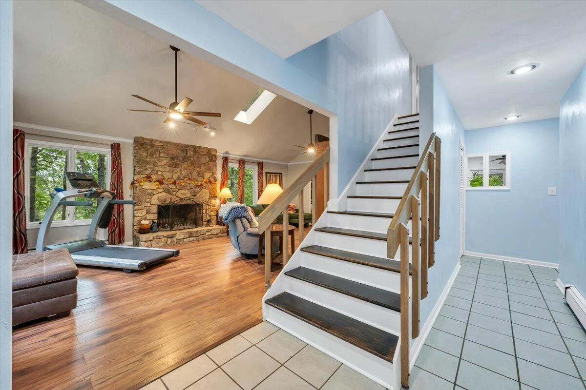 8337 Salt Pond RD - Photo 4