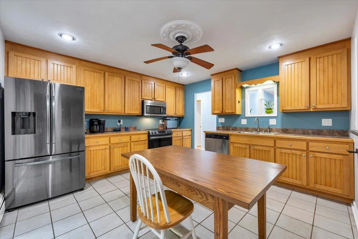8337 Salt Pond RD - Photo 12