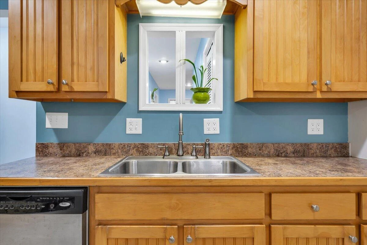 8337 Salt Pond RD - Photo 15