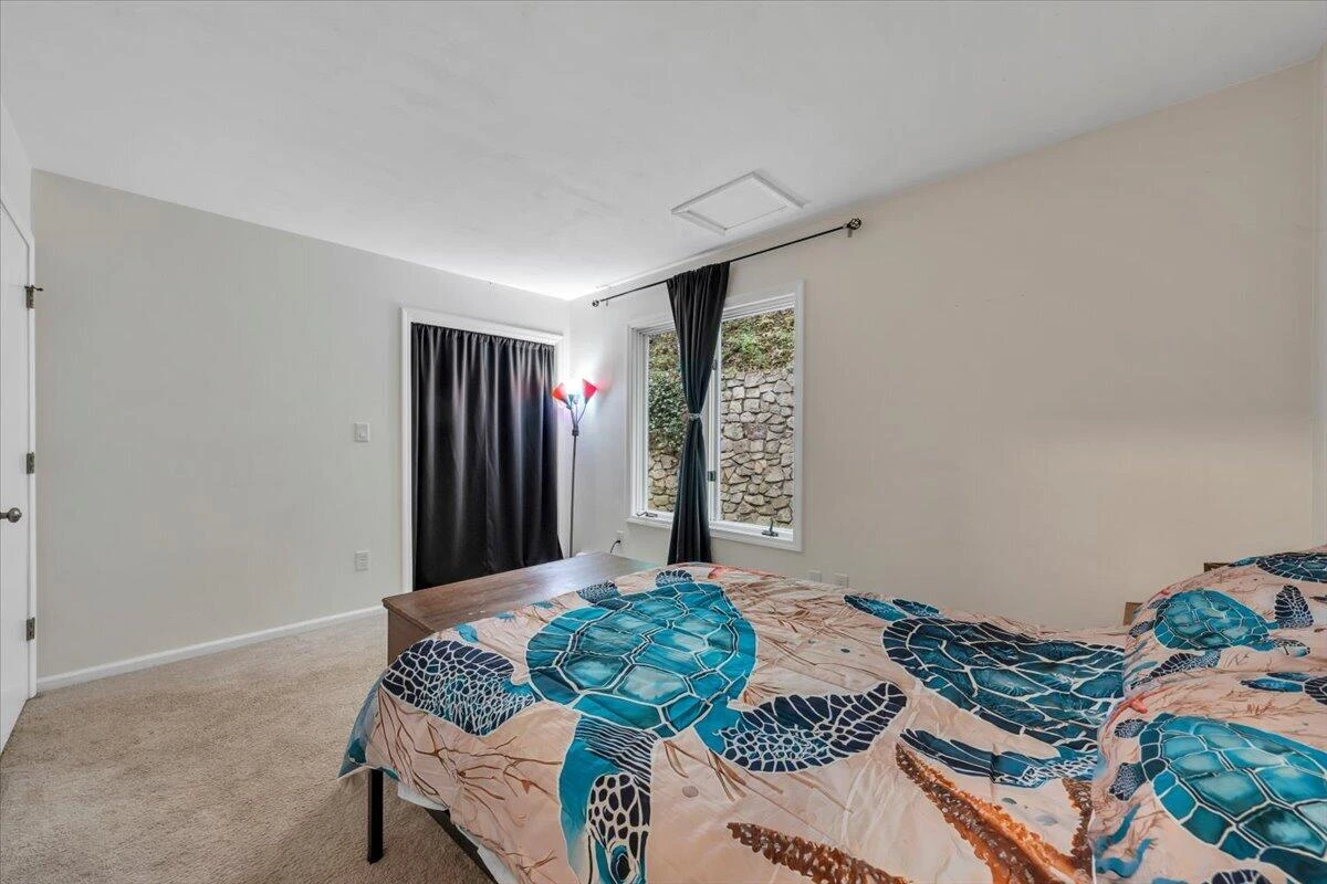 8337 Salt Pond RD - Photo 17