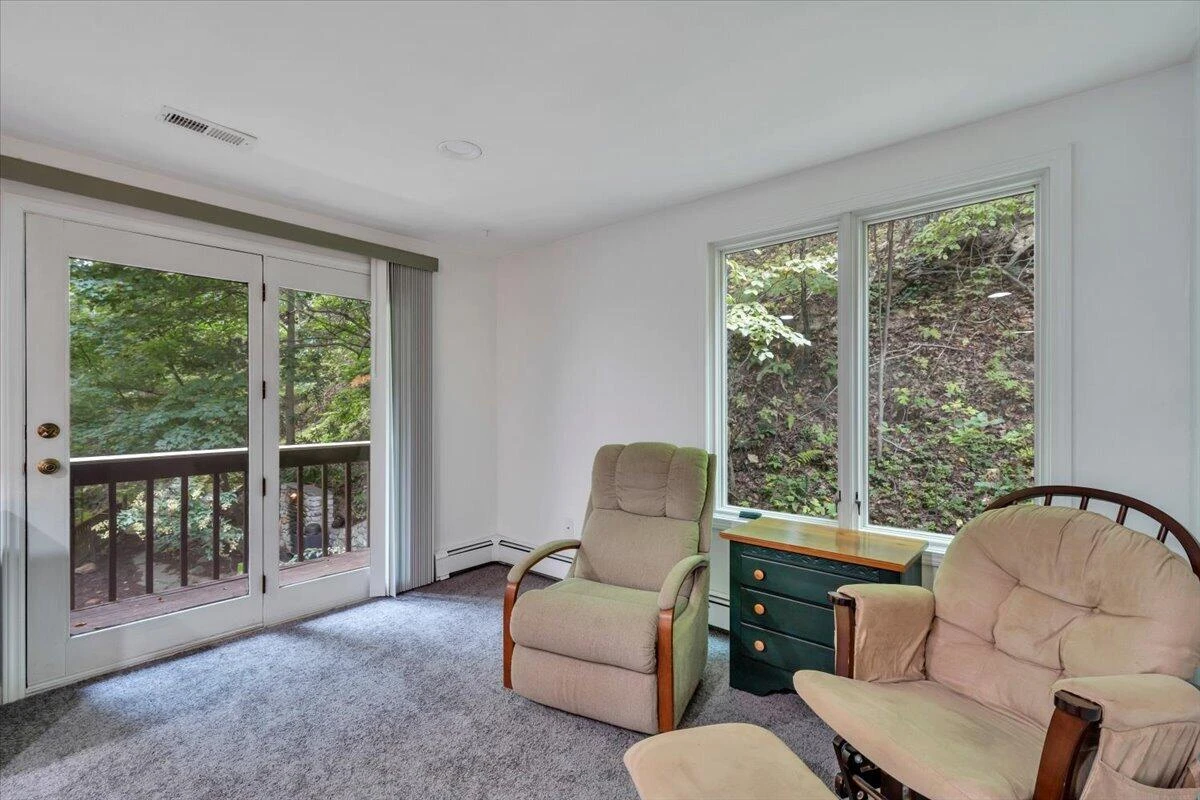 8337 Salt Pond RD - Photo 25