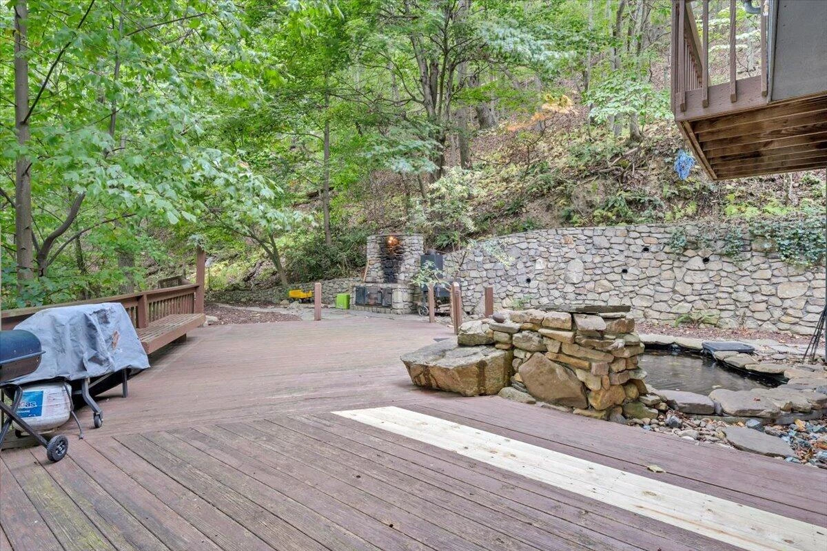 8337 Salt Pond RD - Photo 33
