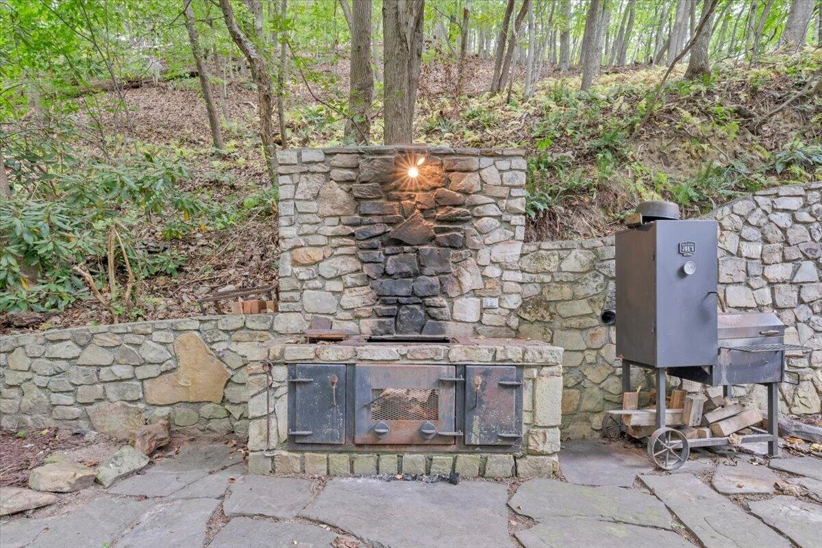 8337 Salt Pond RD - Photo 34