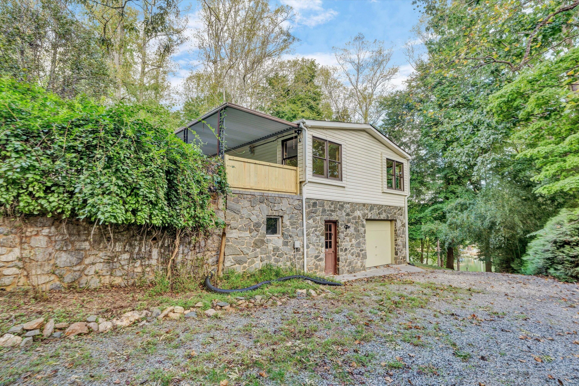1280 Bremble DR - Photo 5
