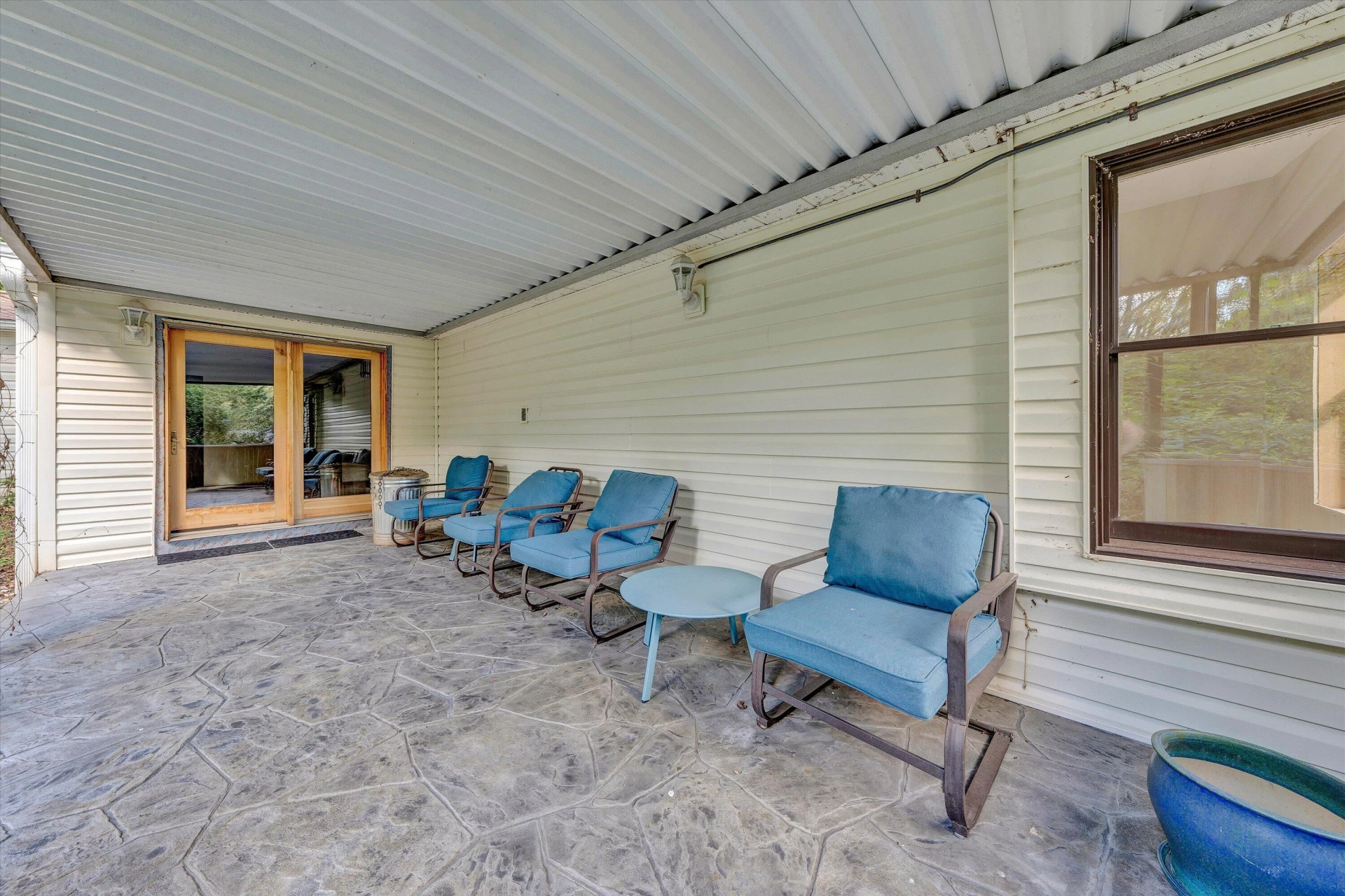 1280 Bremble DR - Photo 14
