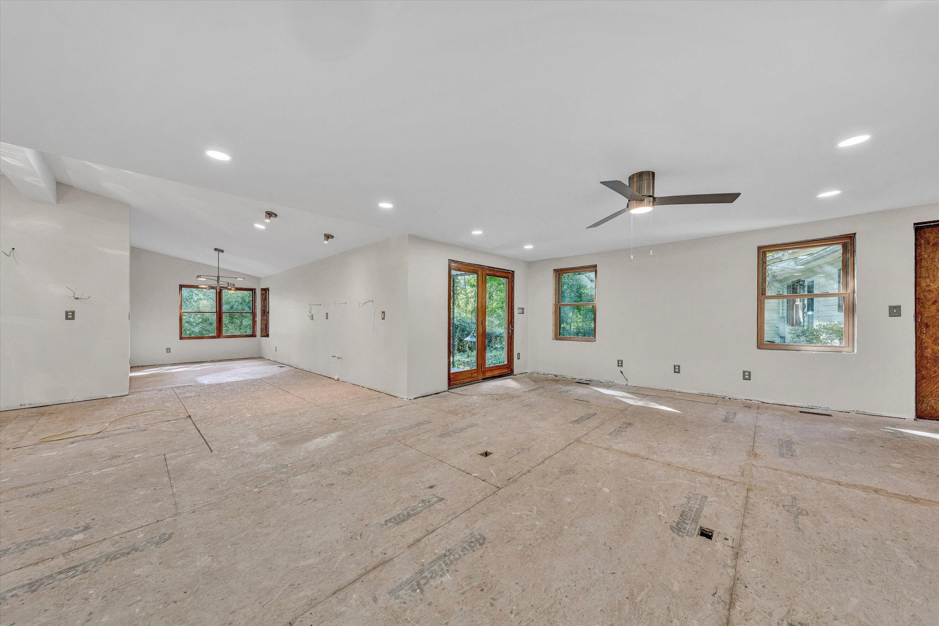 1280 Bremble DR - Photo 18
