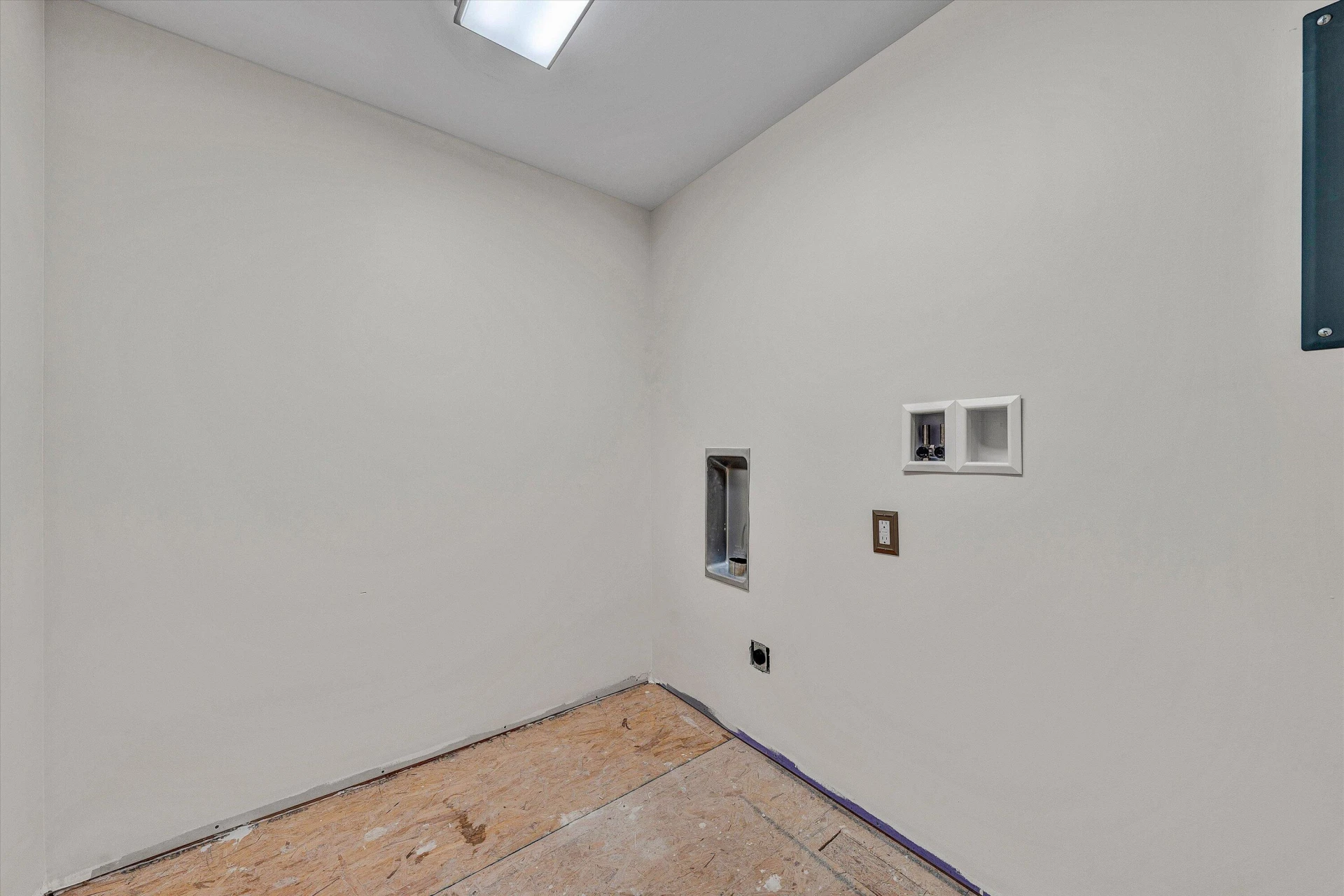 1280 Bremble DR - Photo 27