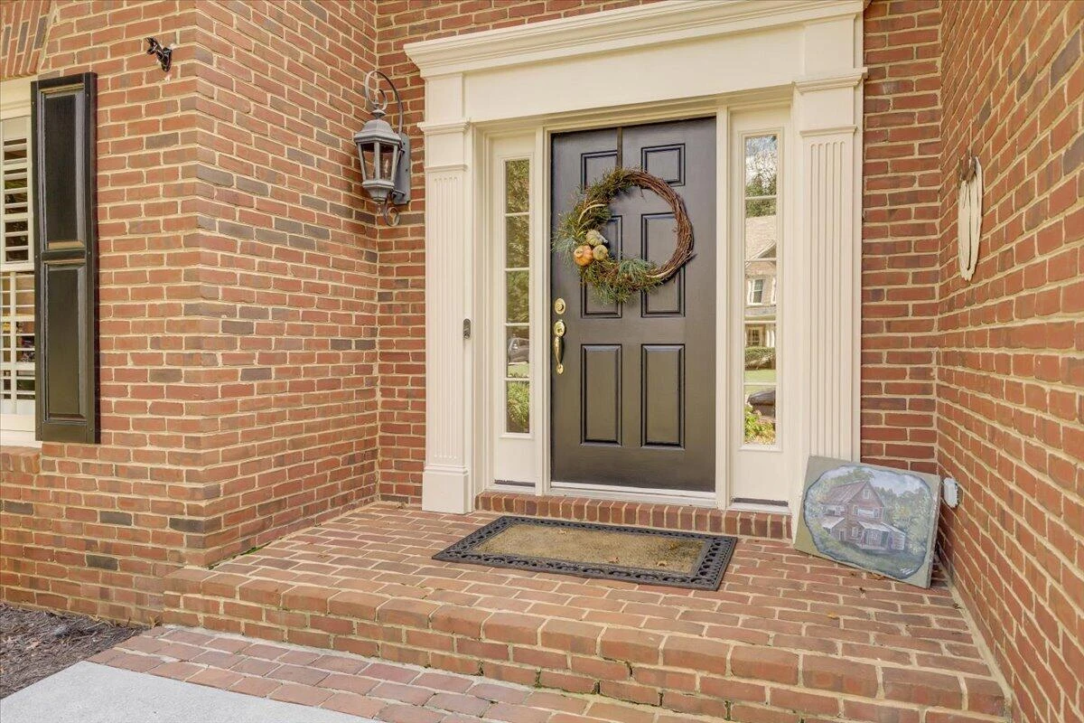 5713 Salisbury DR - Photo 5