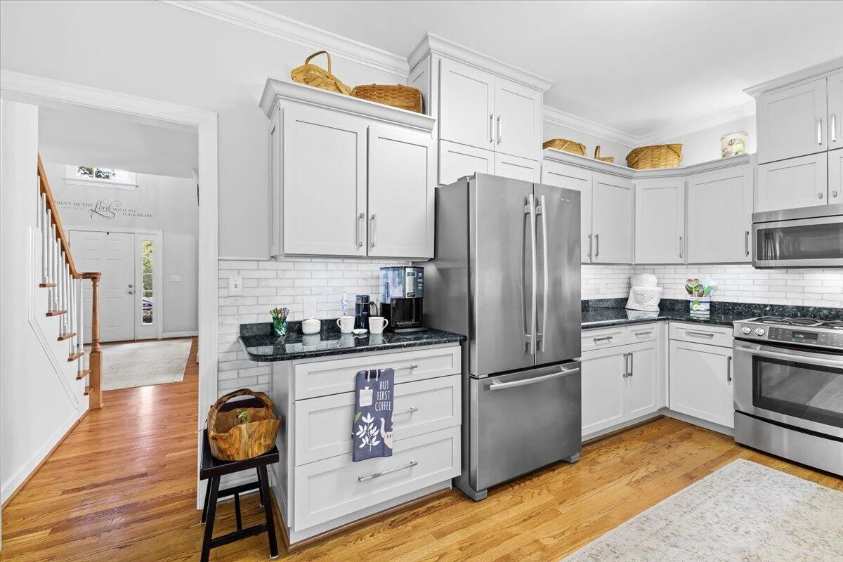 5713 Salisbury DR - Photo 15