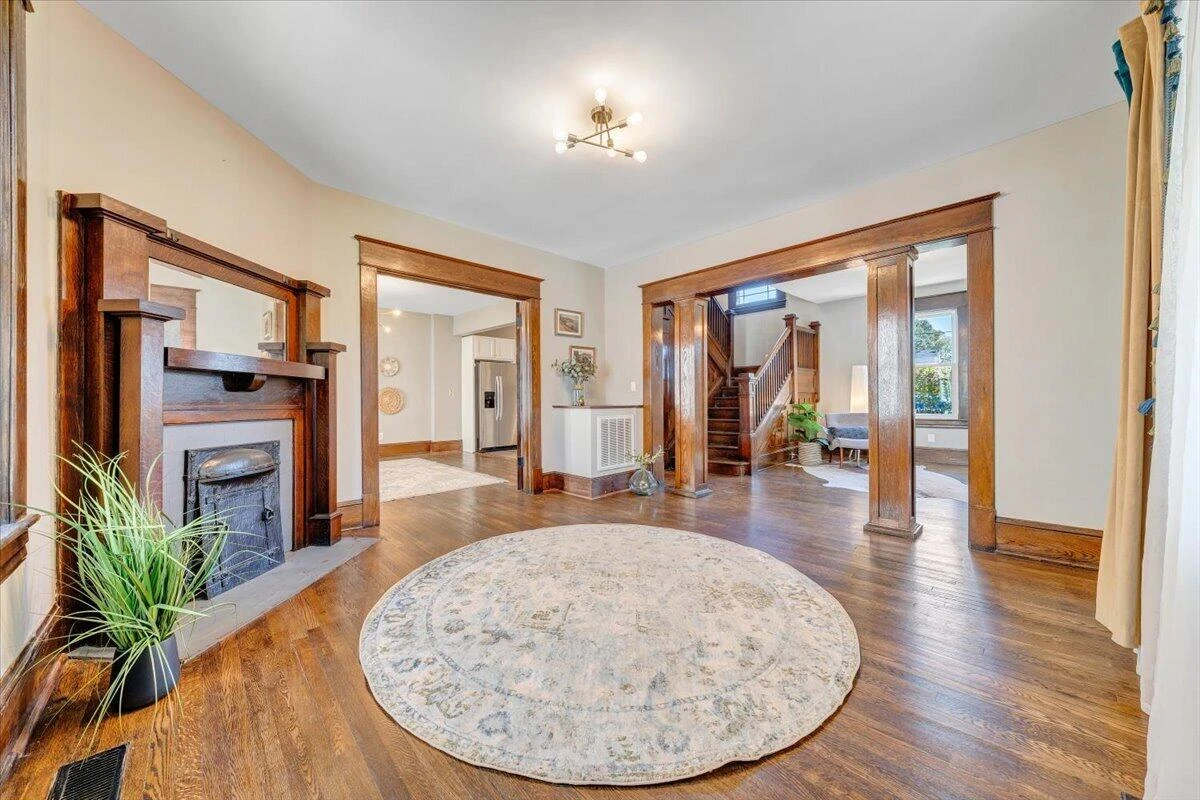 1307 Chapman AVE SW - Photo 12