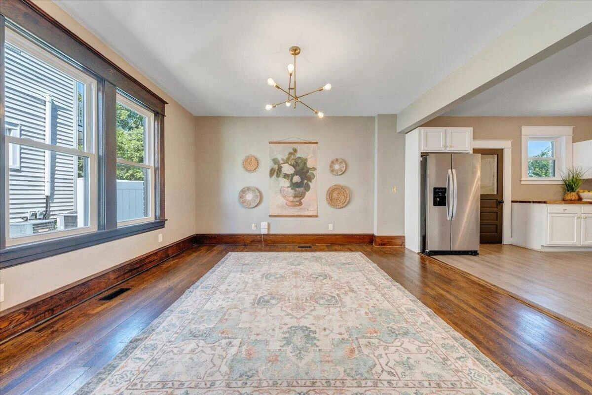 1307 Chapman AVE SW - Photo 16