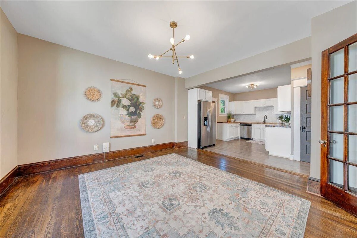 1307 Chapman AVE SW - Photo 19