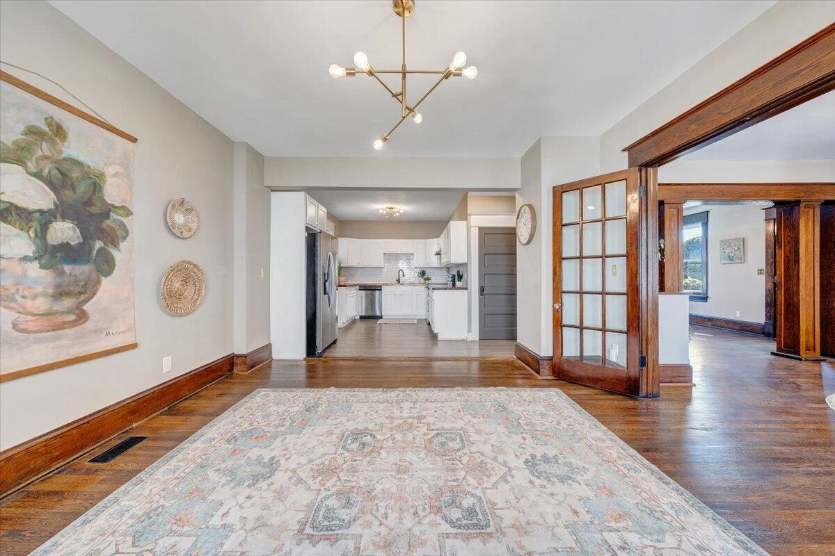 1307 Chapman AVE SW - Photo 20