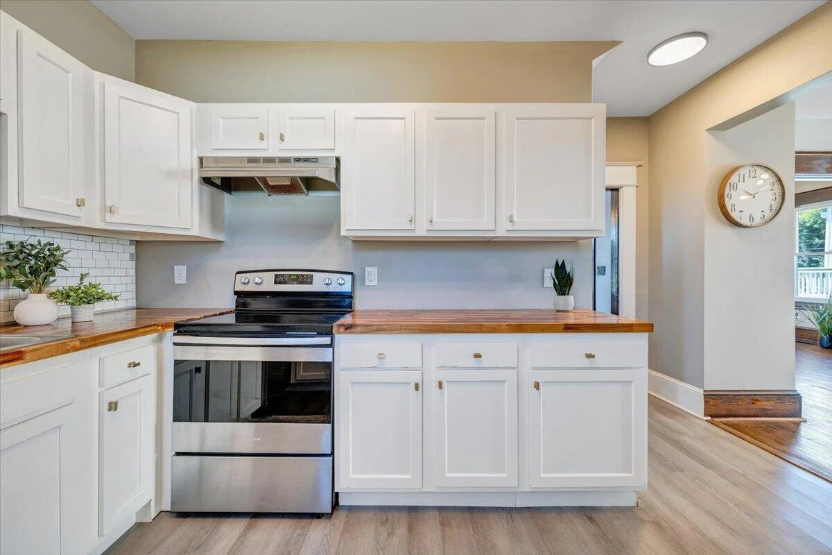 1307 Chapman AVE SW - Photo 27