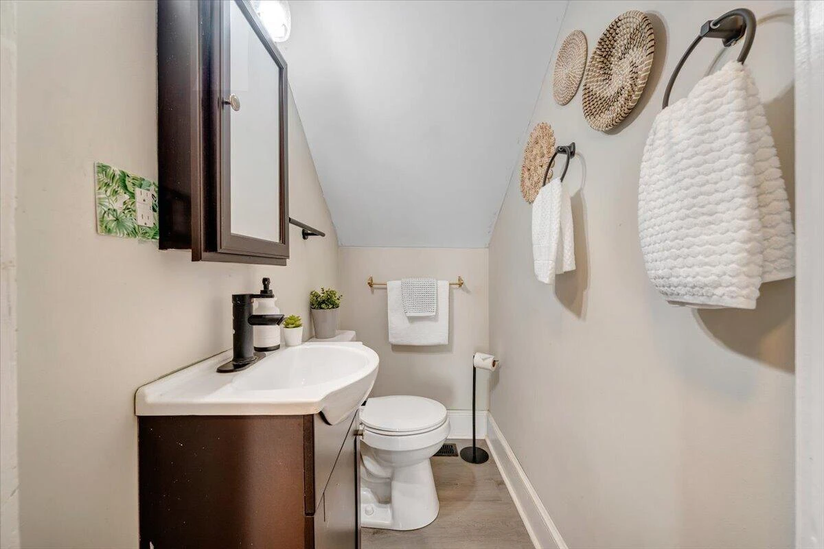1307 Chapman AVE SW - Photo 29