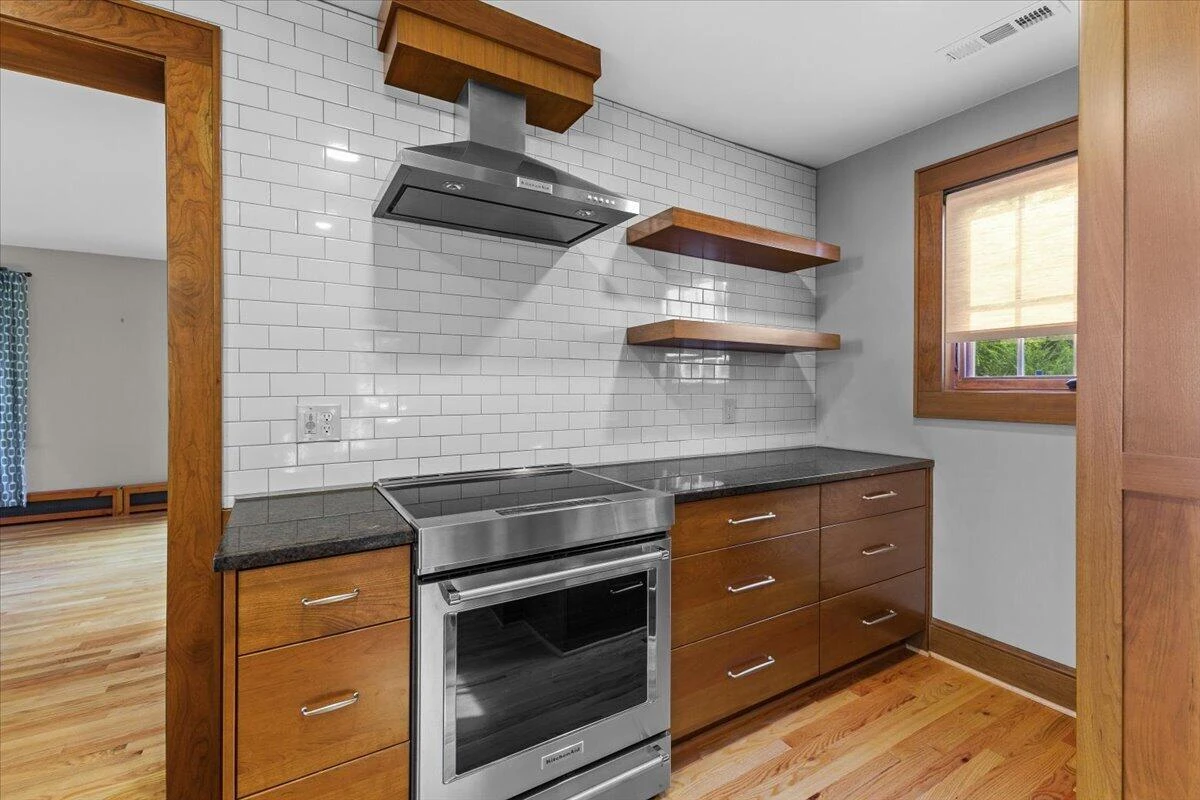 2412 Alberta AVE SW - Photo 10