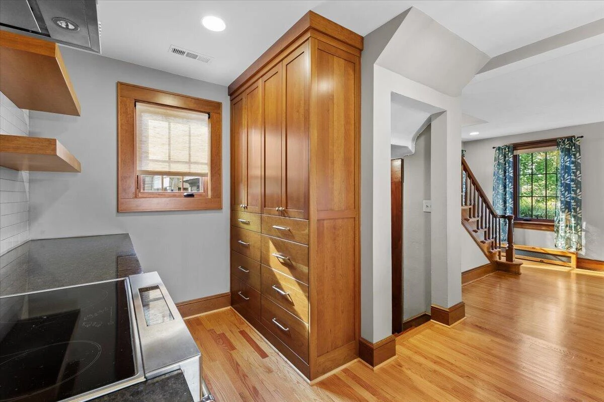 2412 Alberta AVE SW - Photo 11