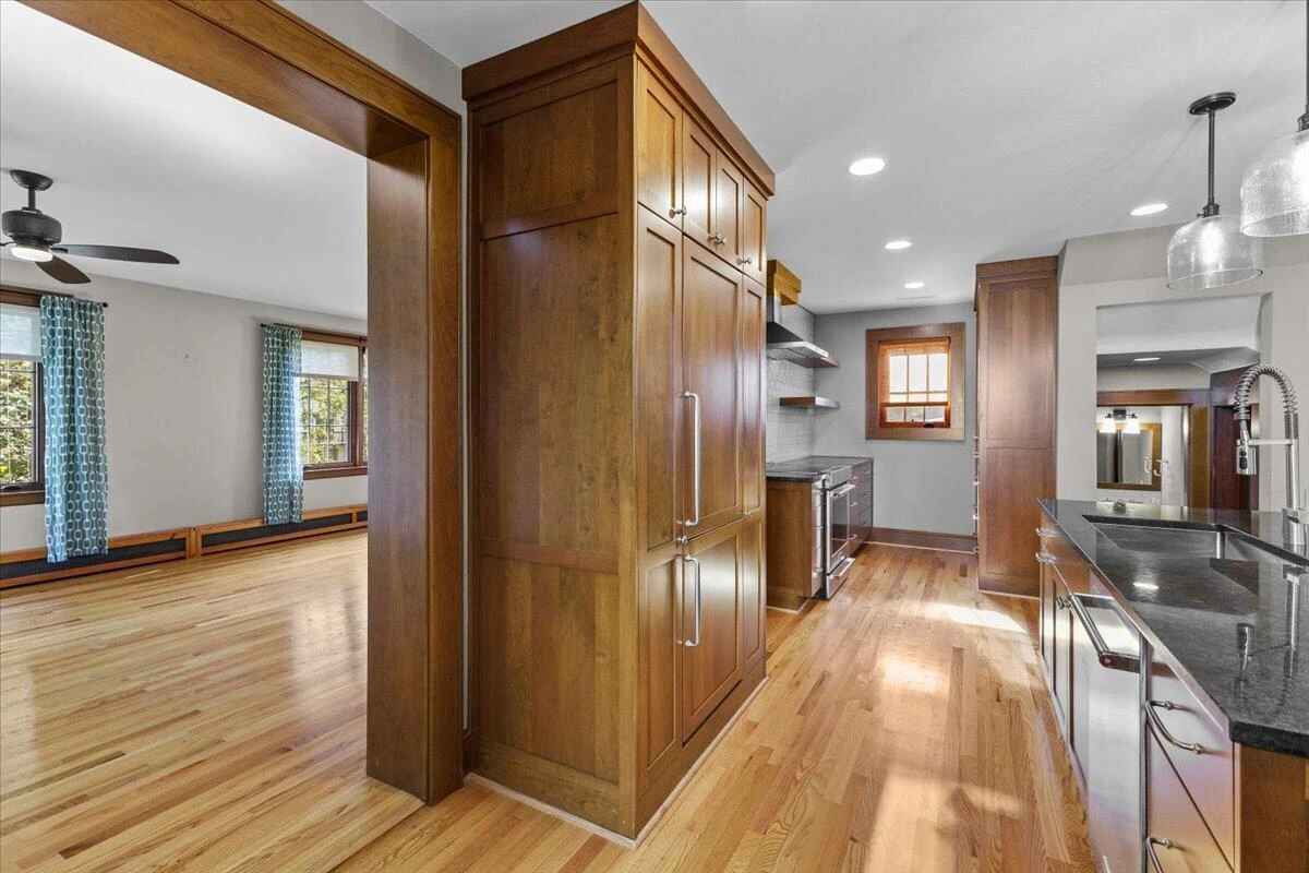 2412 Alberta AVE SW - Photo 14