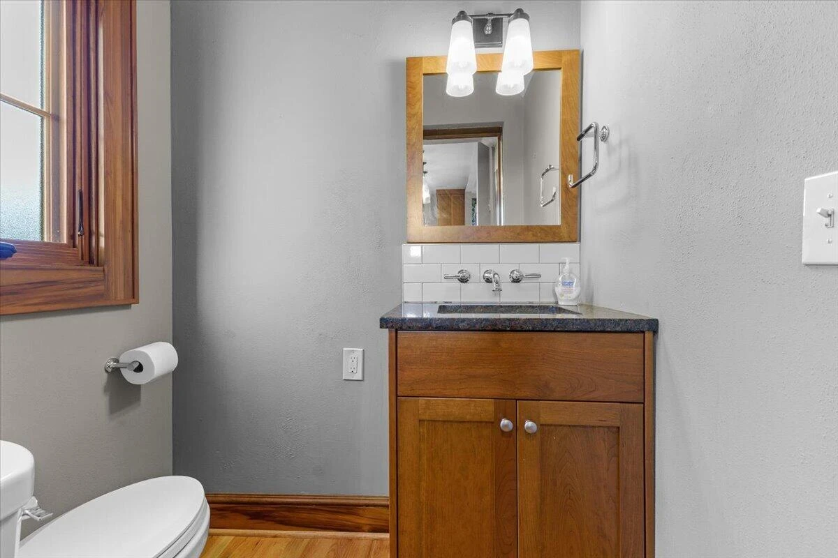 2412 Alberta AVE SW - Photo 19