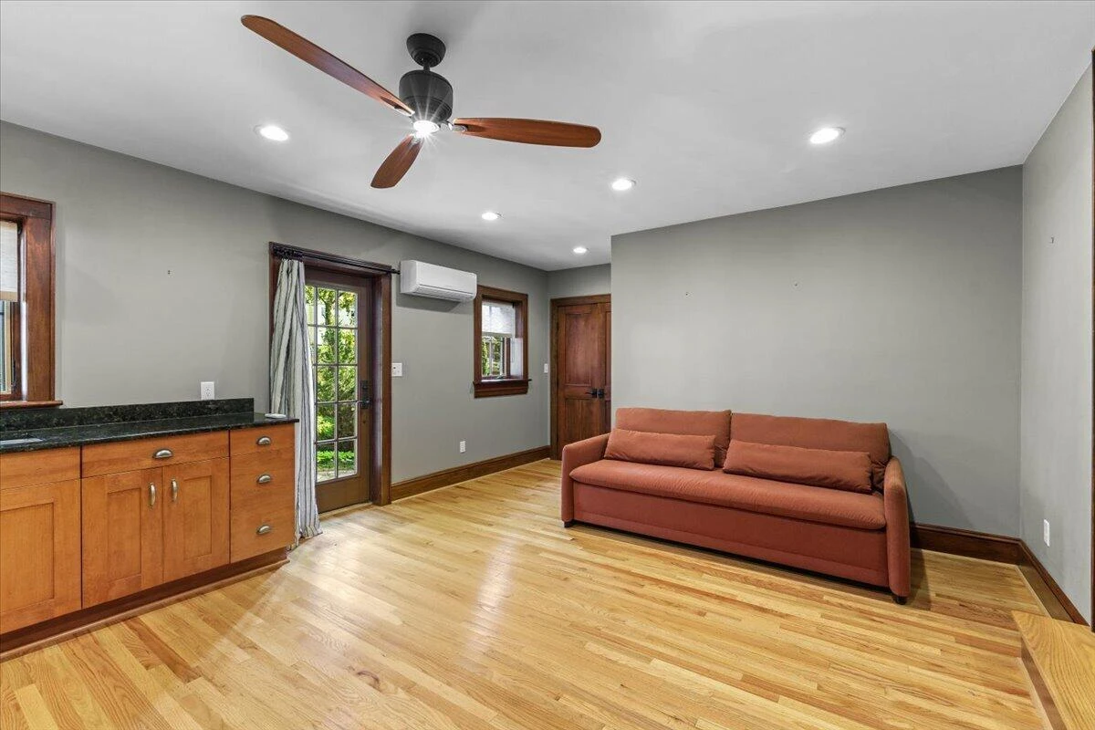 2412 Alberta AVE SW - Photo 25