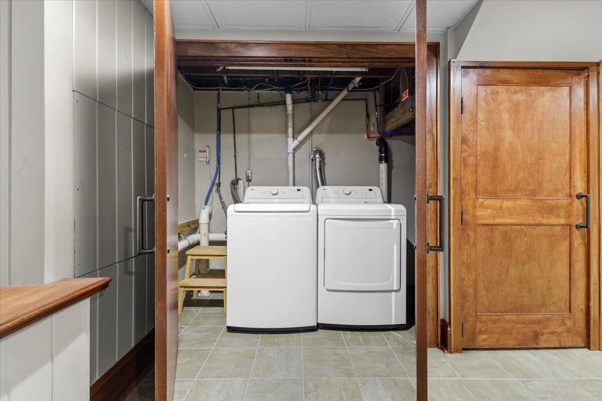 2412 Alberta AVE SW - Photo 41