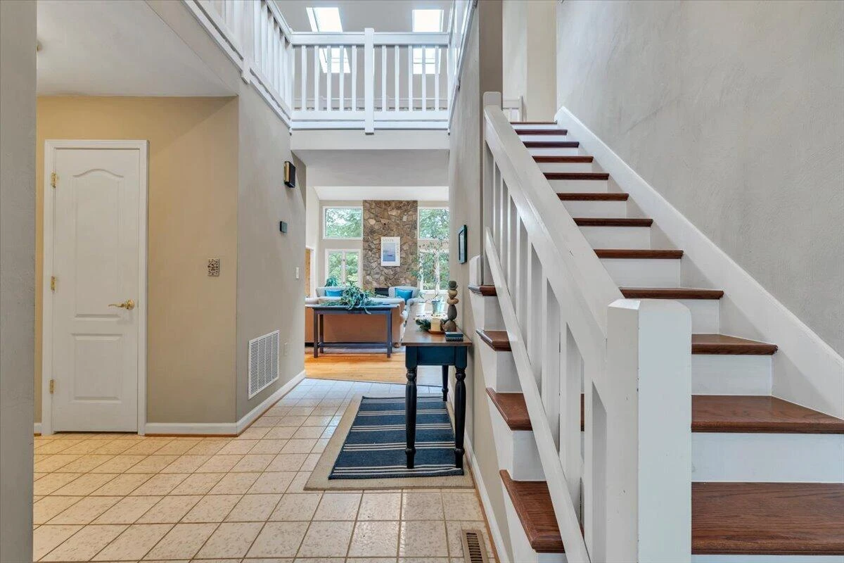 6709 Raintree RD - Photo 5