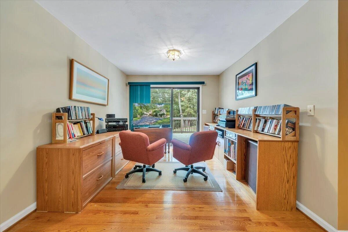 6709 Raintree RD - Photo 26