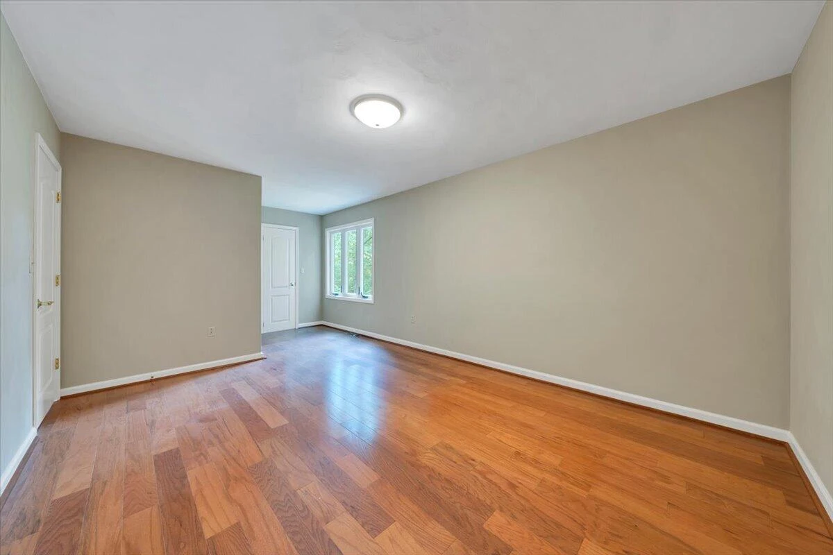 6709 Raintree RD - Photo 33
