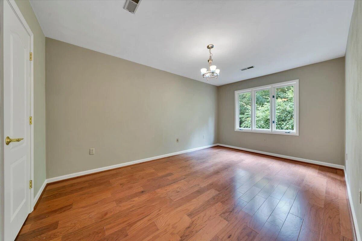 6709 Raintree RD - Photo 37