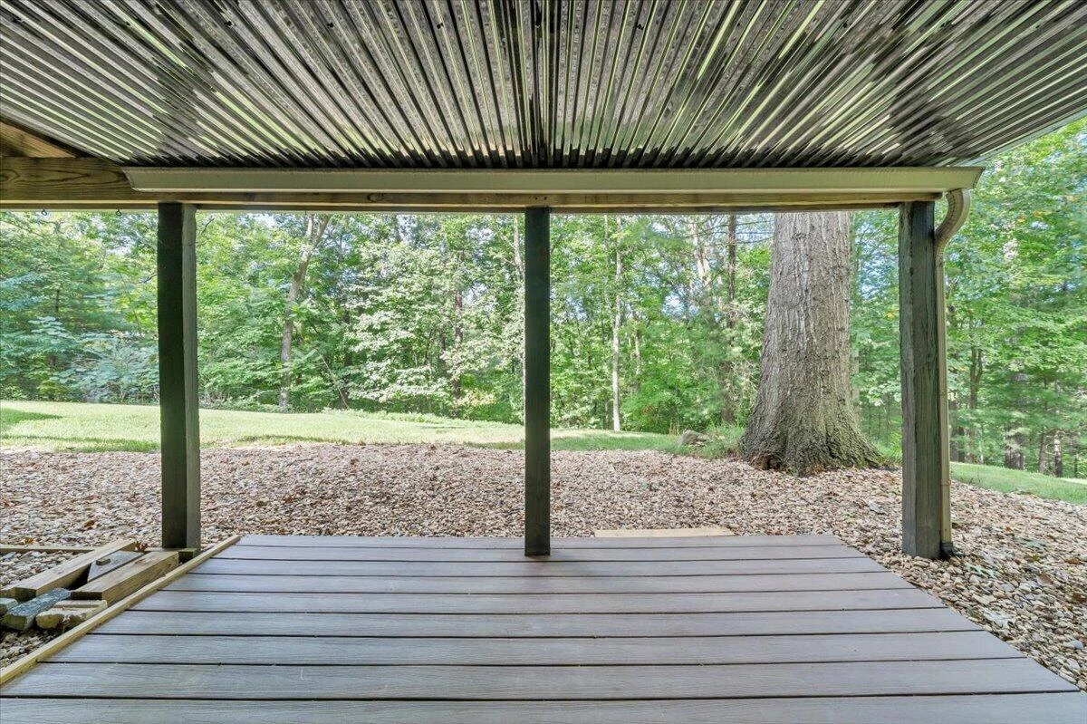 6709 Raintree RD - Photo 39