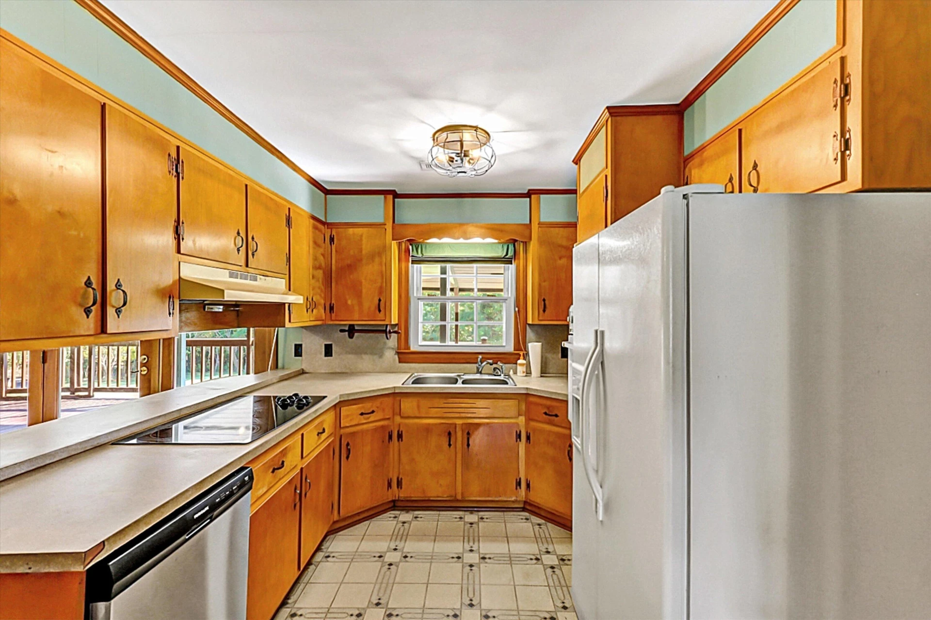 5394 SNOW CREEK RD - Photo 16