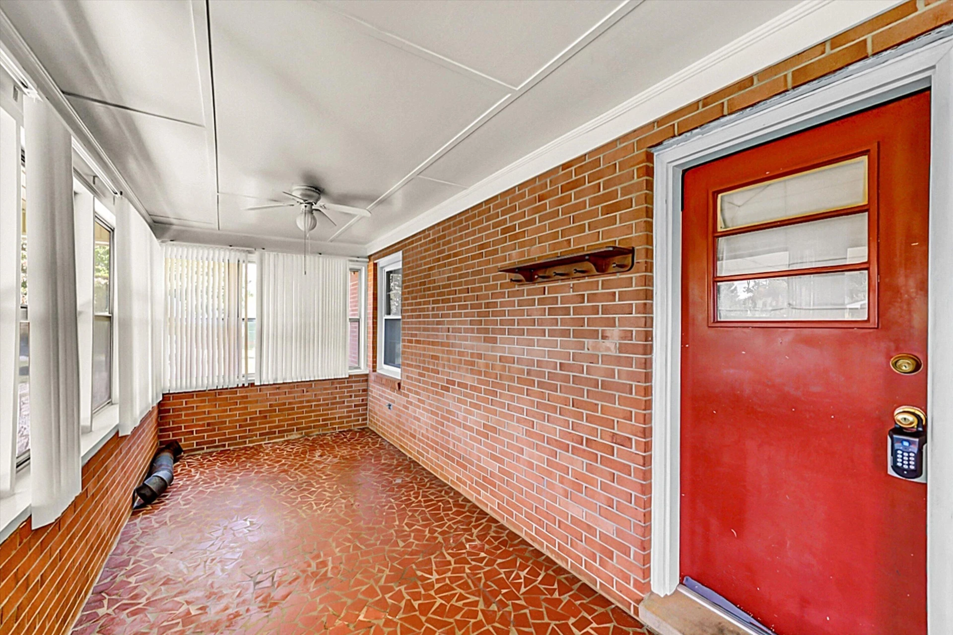 5394 SNOW CREEK RD - Photo 18