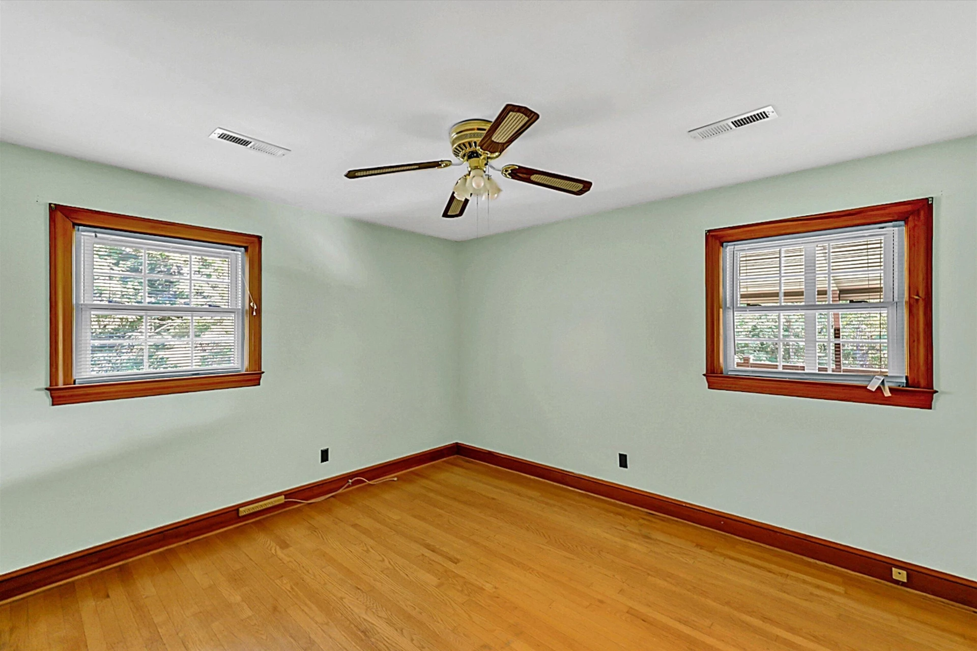 5394 SNOW CREEK RD - Photo 20