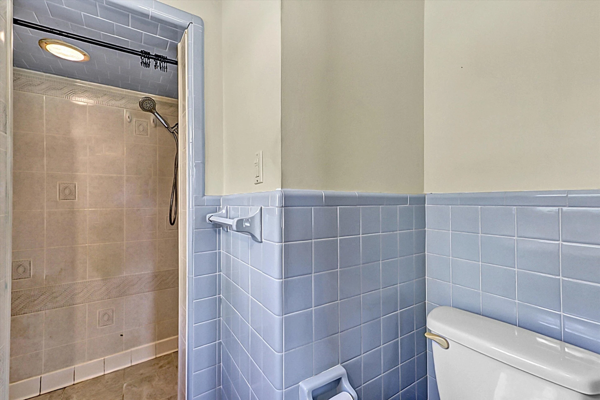 5394 SNOW CREEK RD - Photo 25