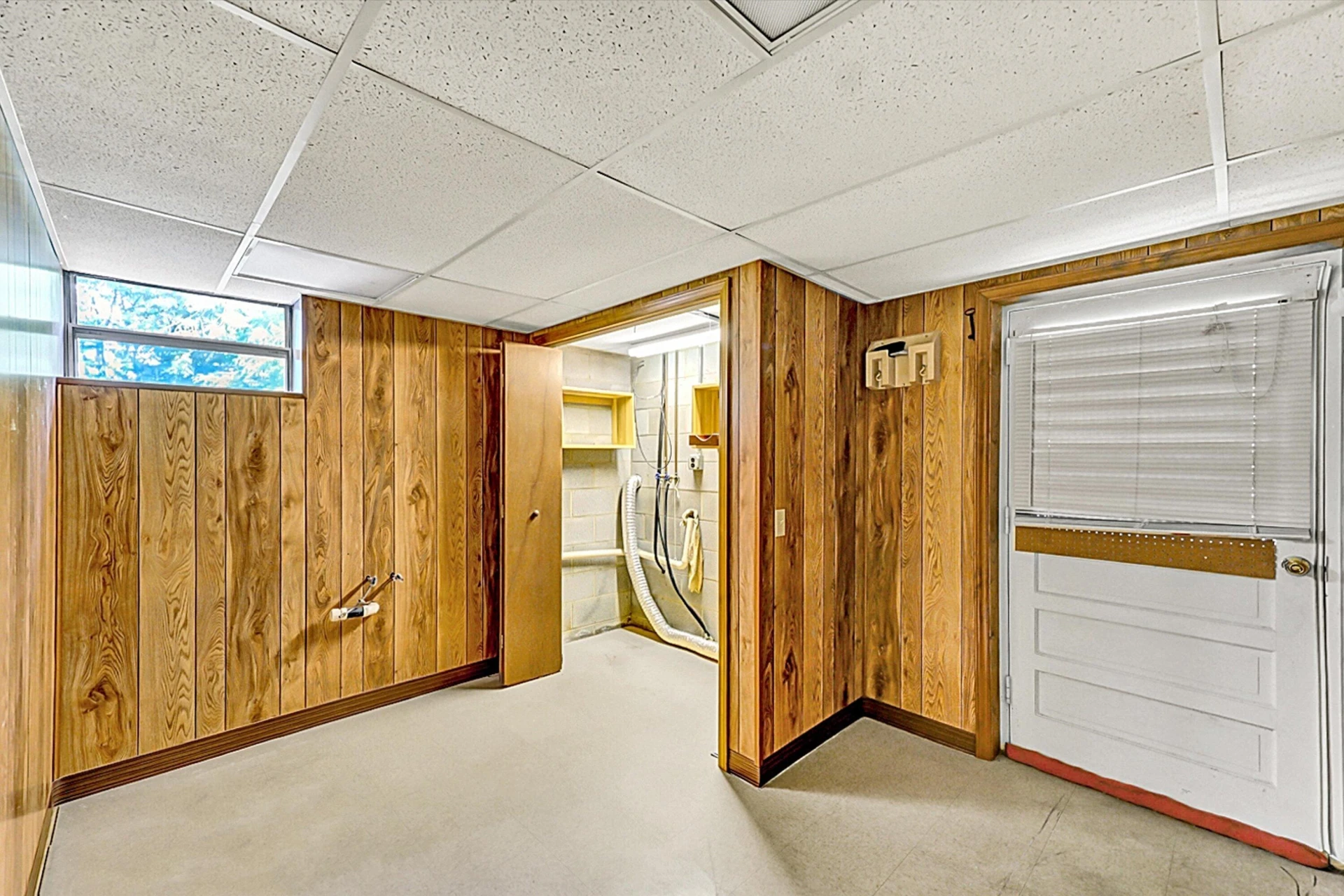 5394 SNOW CREEK RD - Photo 34