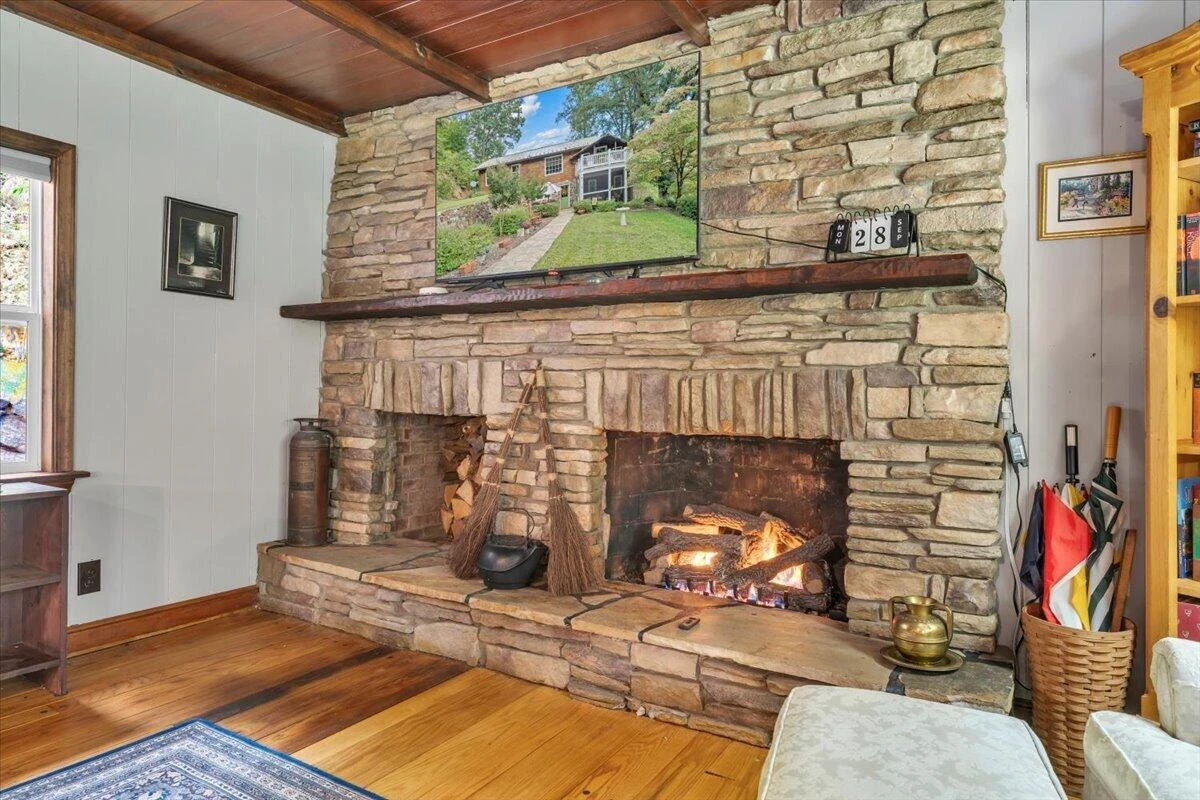 7965 Franklin RD - Photo 5