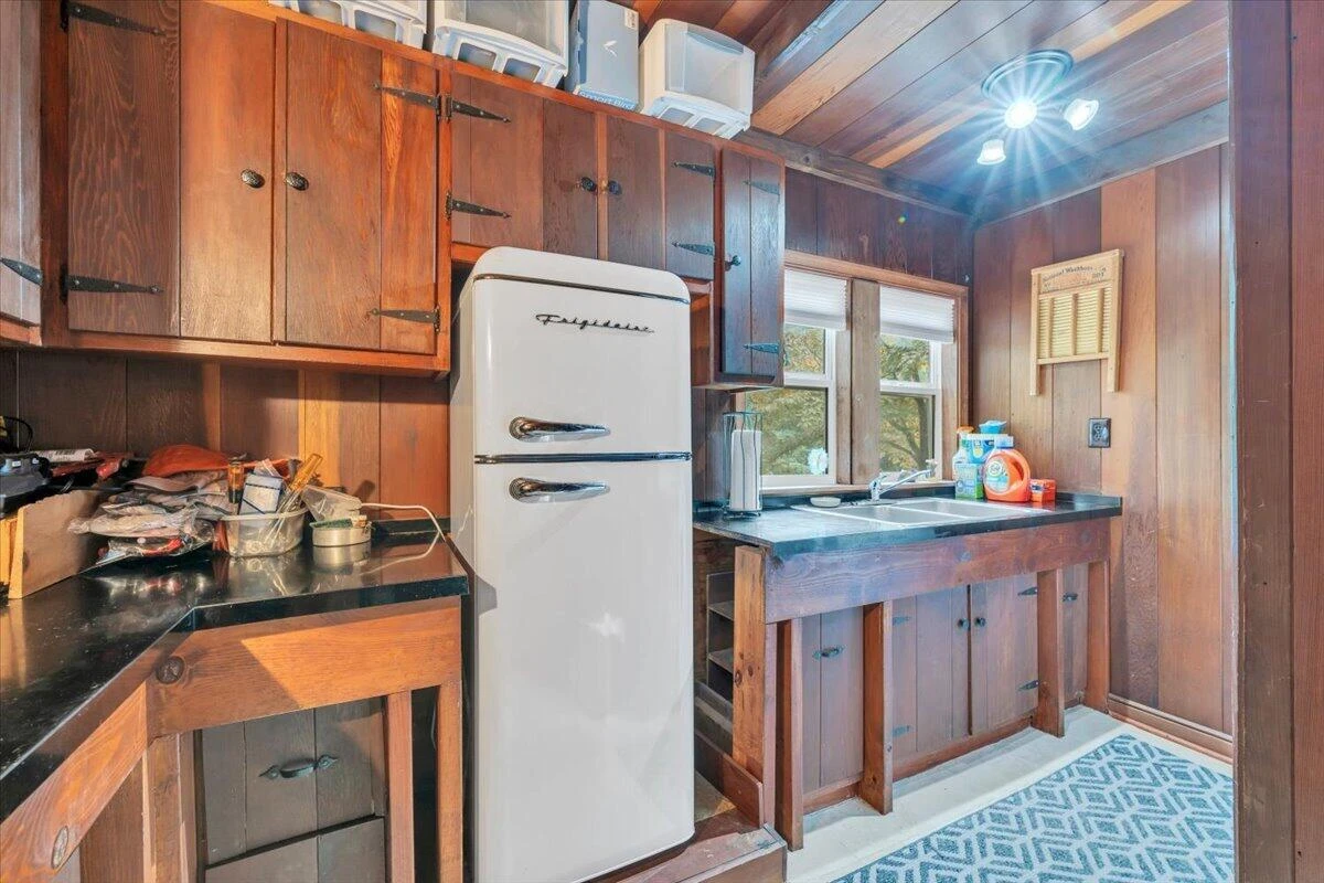 7965 Franklin RD - Photo 39