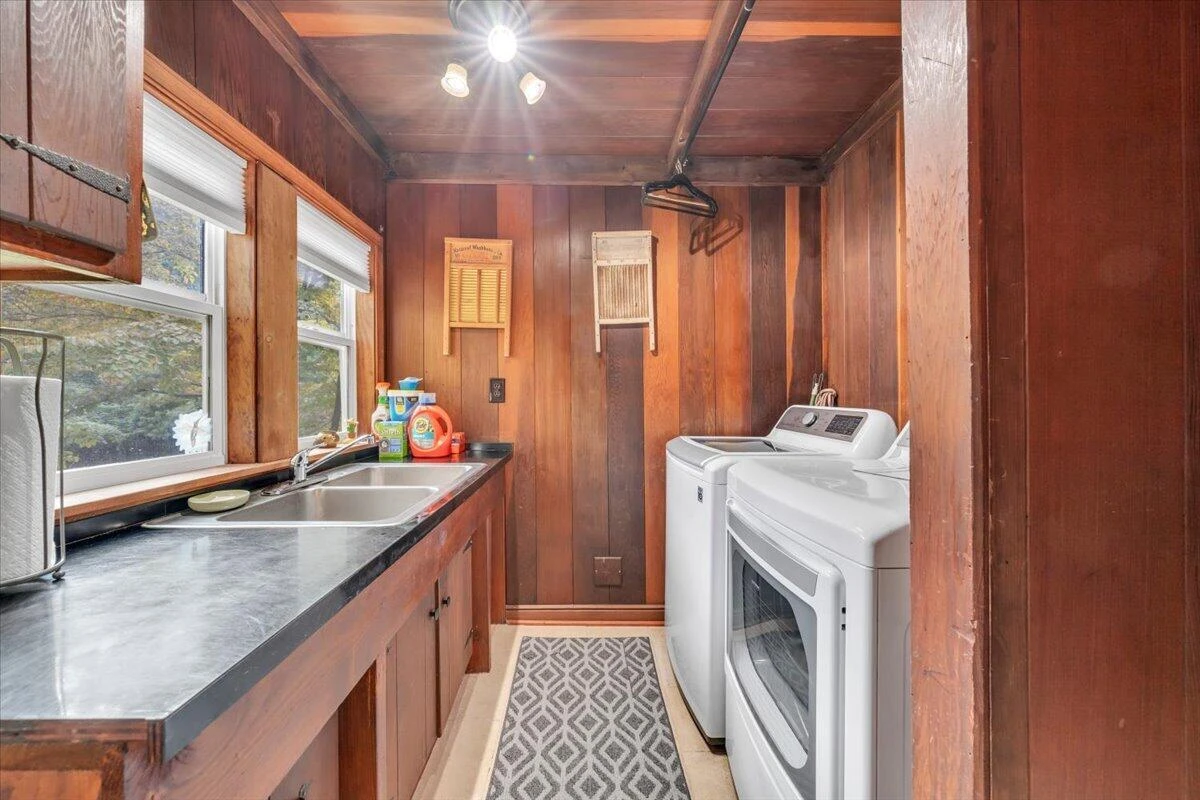 7965 Franklin RD - Photo 40