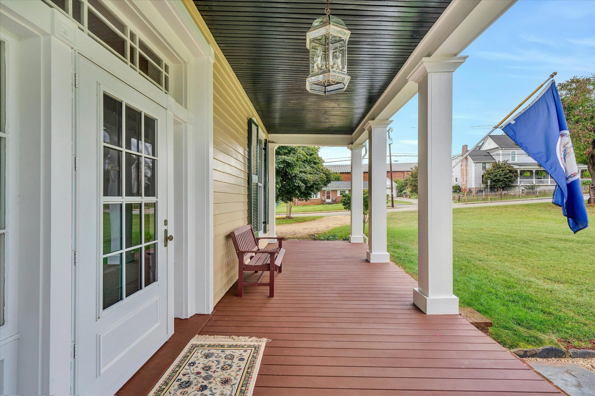 25 ORCHARD AVE - Photo 2