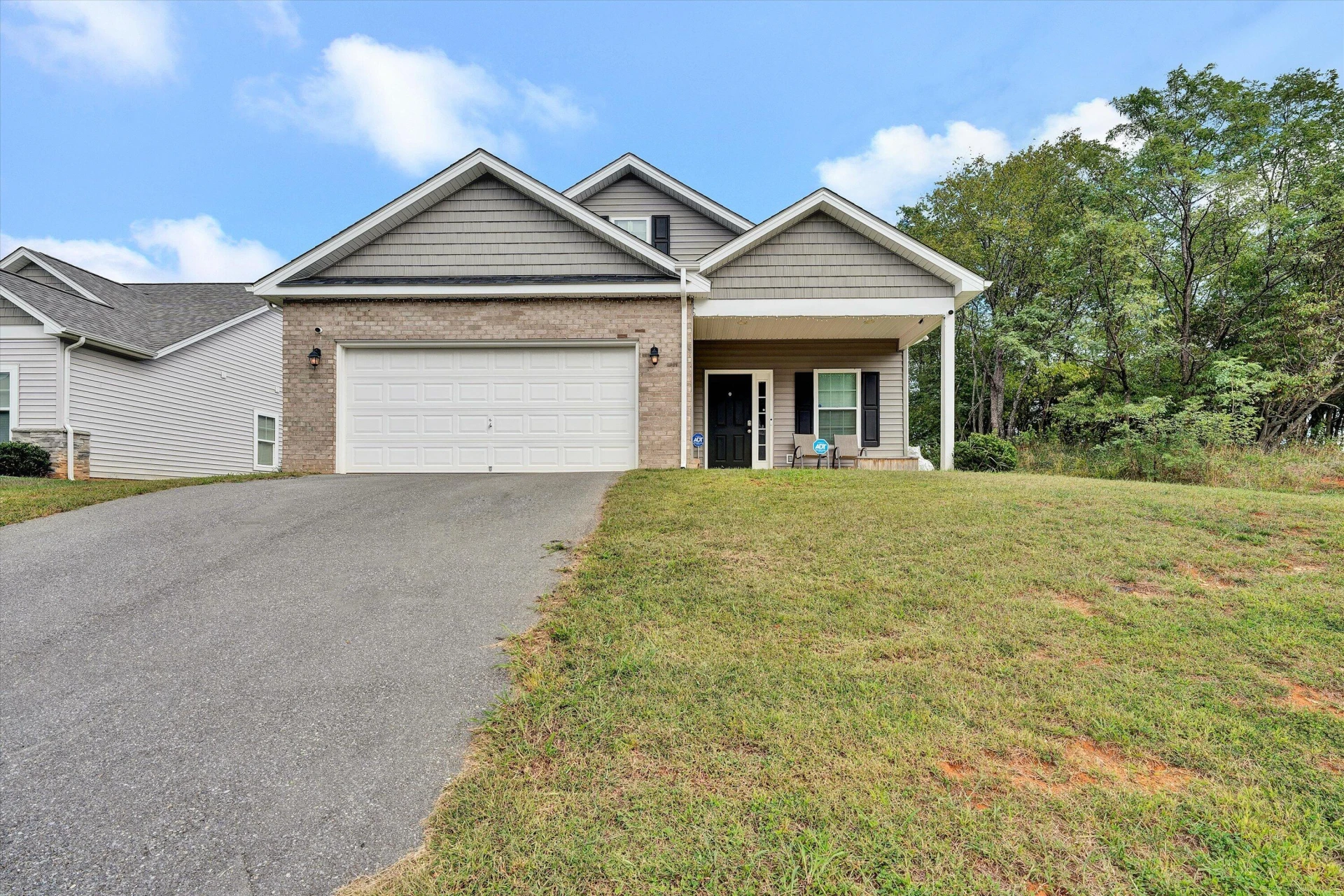 2029 Heys LN - Photo 28