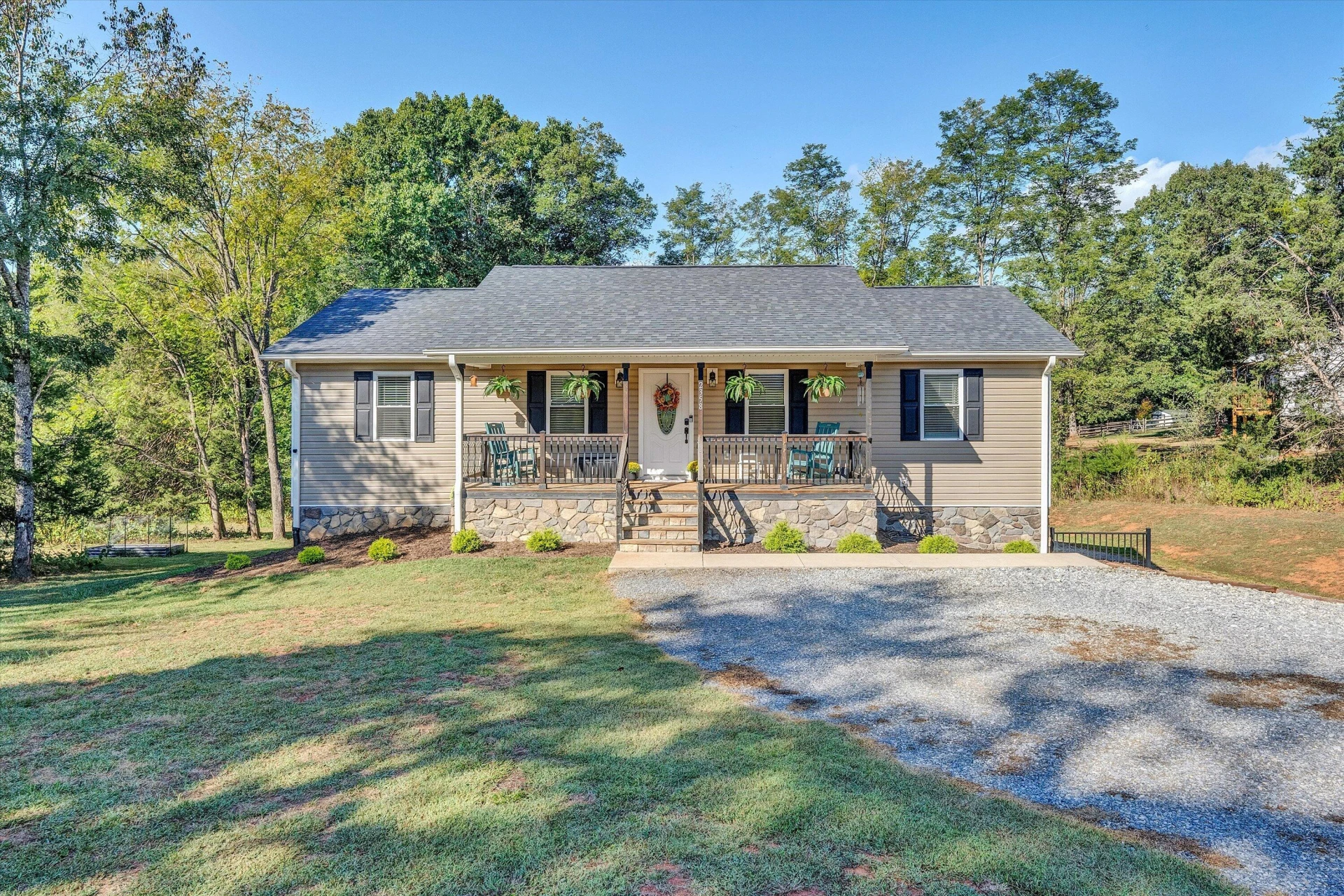 2358 Twin Lake DR