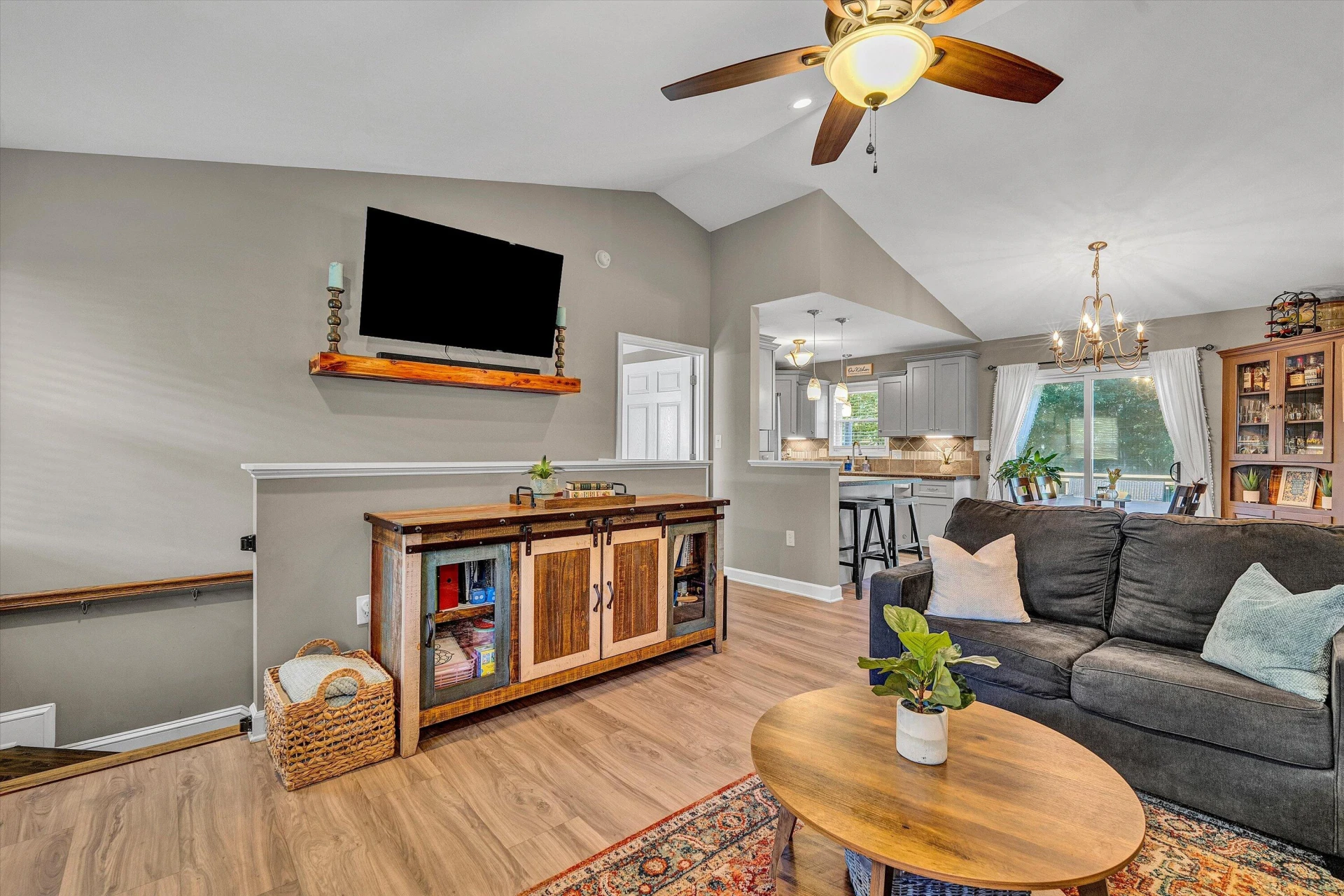 2358 Twin Lake DR - Photo 4