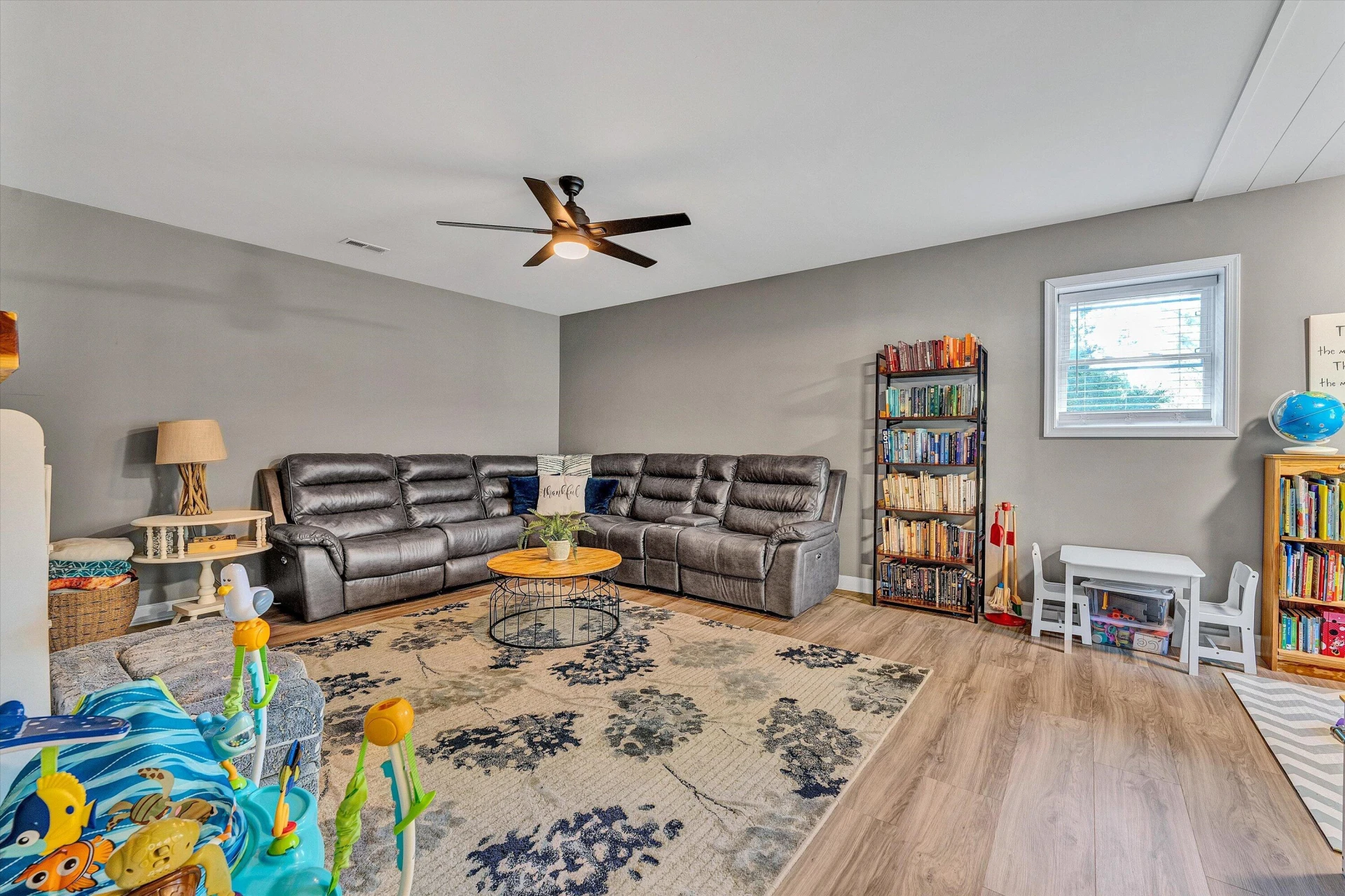 2358 Twin Lake DR - Photo 18