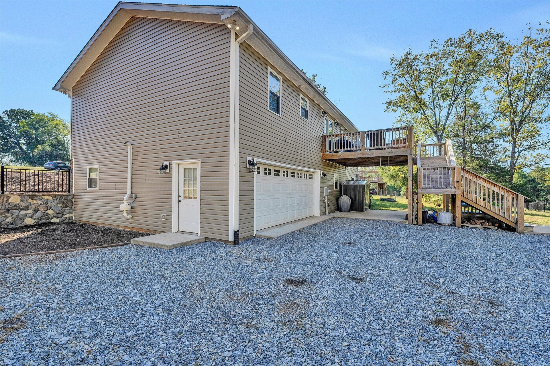 2358 Twin Lake DR - Photo 50